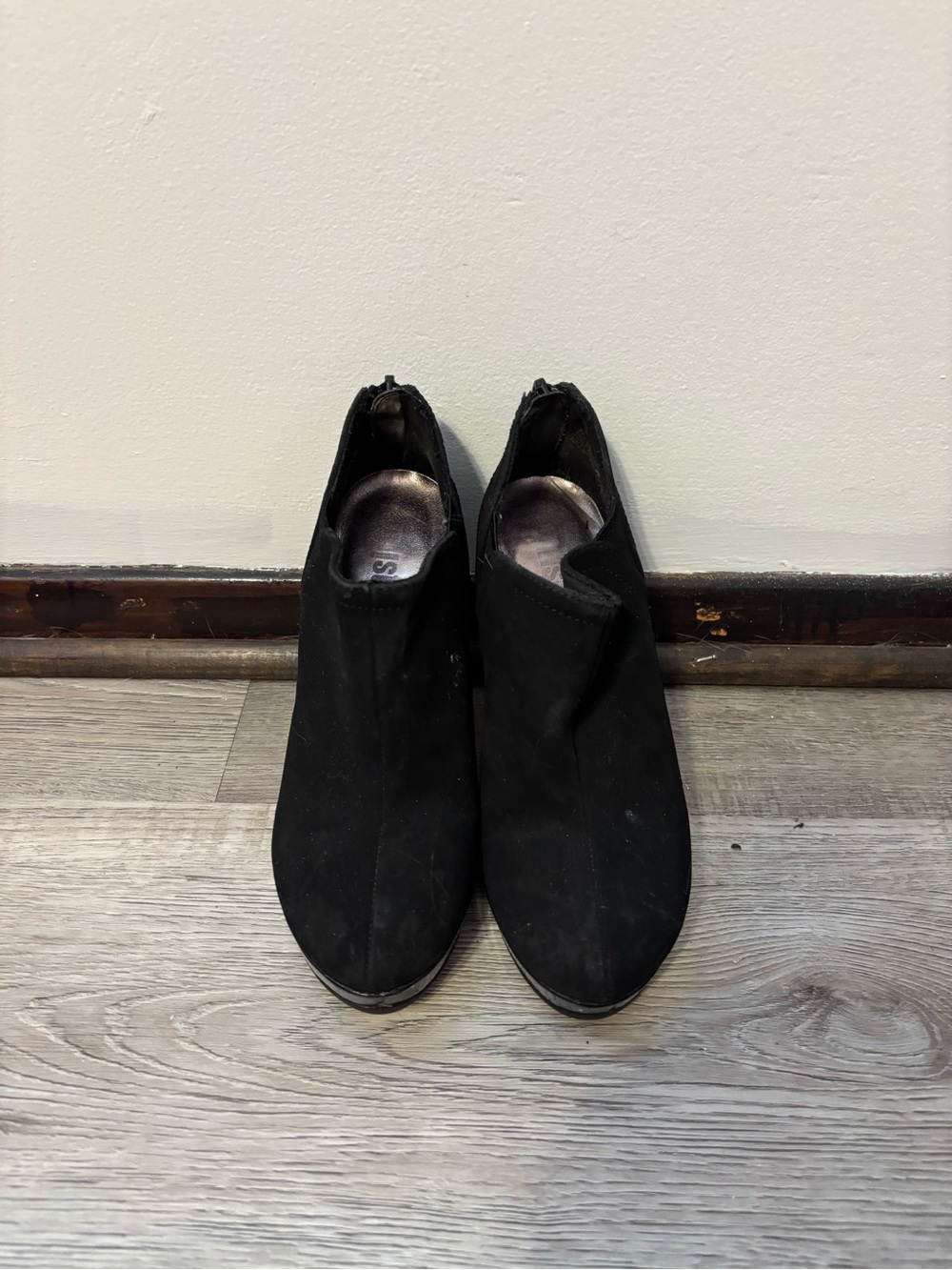 Unlisted black ankle booties